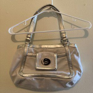 Coach off White Grey Leather Handbag